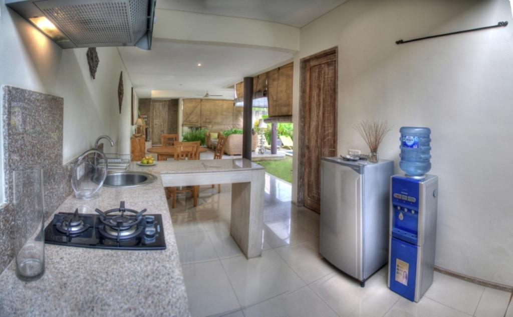 סמיניאק Villa Lestari חדר תמונה